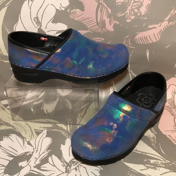 sanita pixie clog
